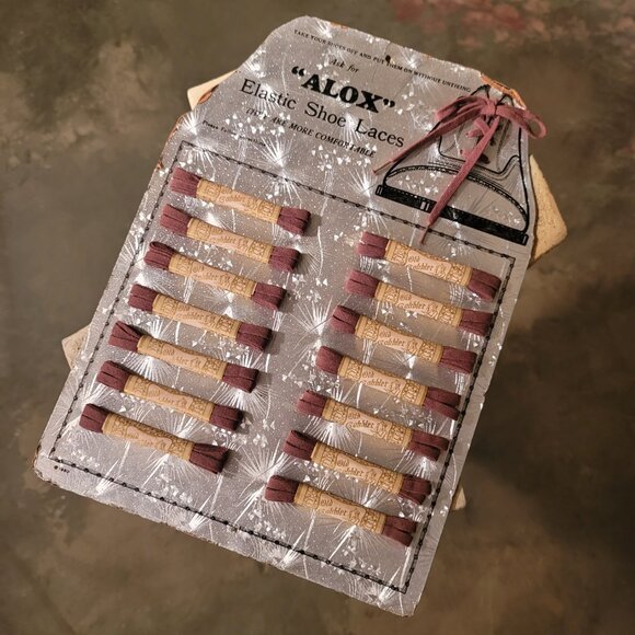 Alox Elastic Shoe Laces Store Display Card With All 14 Laces Shoe Laced on Top - Picture 8 of 9